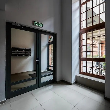 Apartman Tobaco Park Urban Chic By Bookinghost